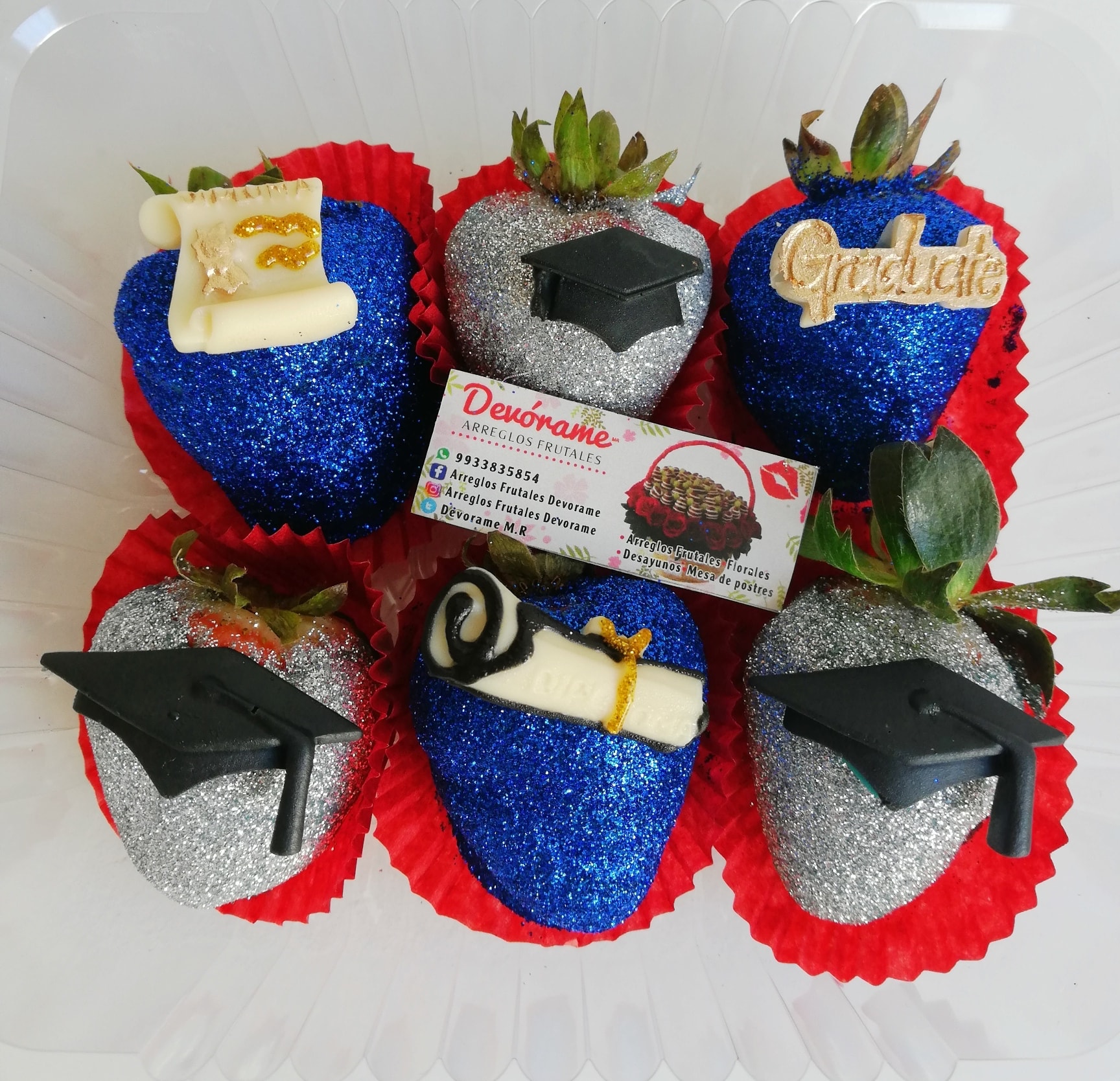 Arreglo frutal Fresas graduación devorame