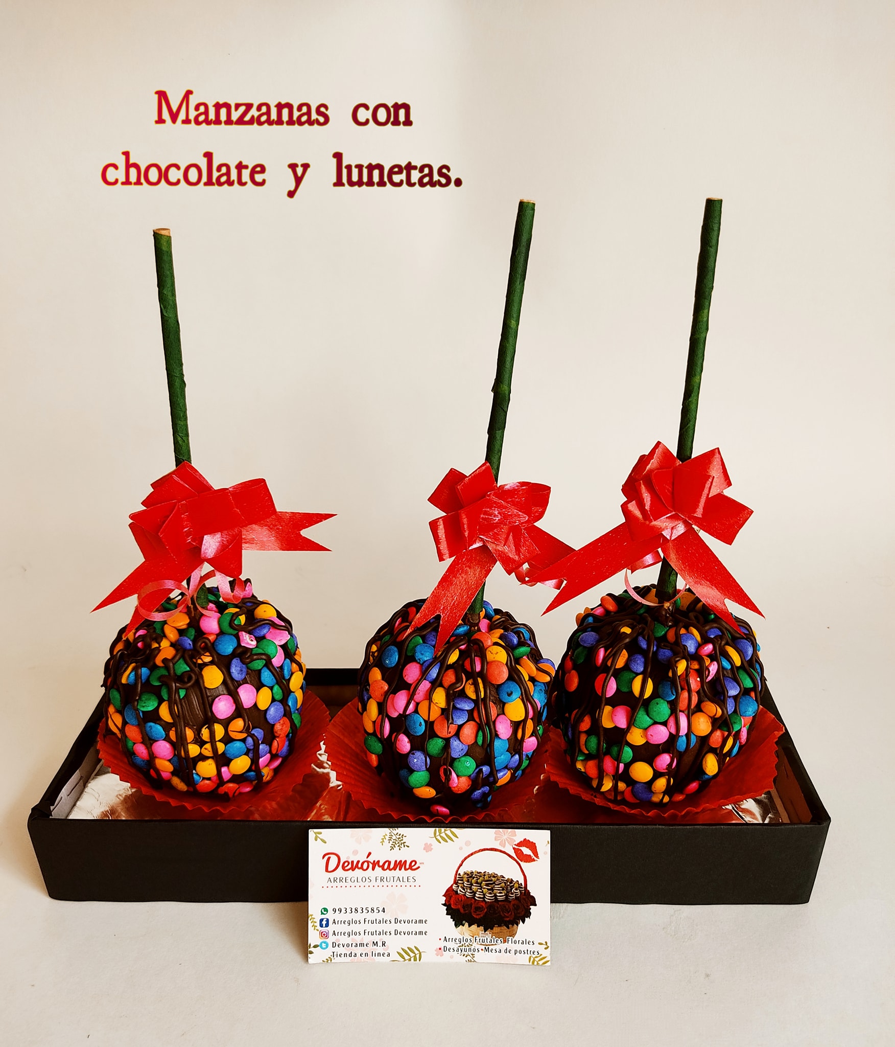 Arreglo frutal Manzanas con chocolate y lunetas. devorame