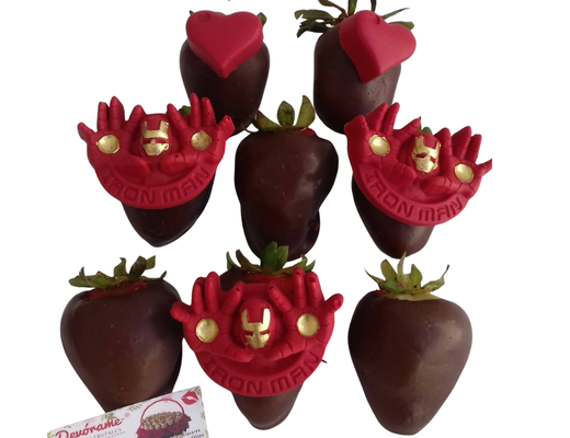 Arreglo frutal Fresas con chocolate Iron Man devorame
