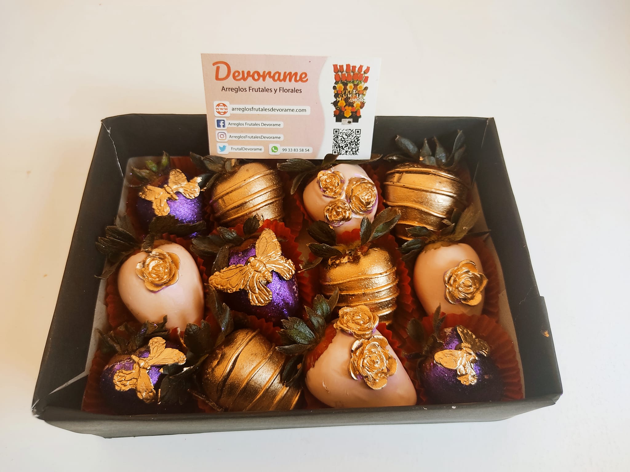 Arreglo frutal Metalicas devorame