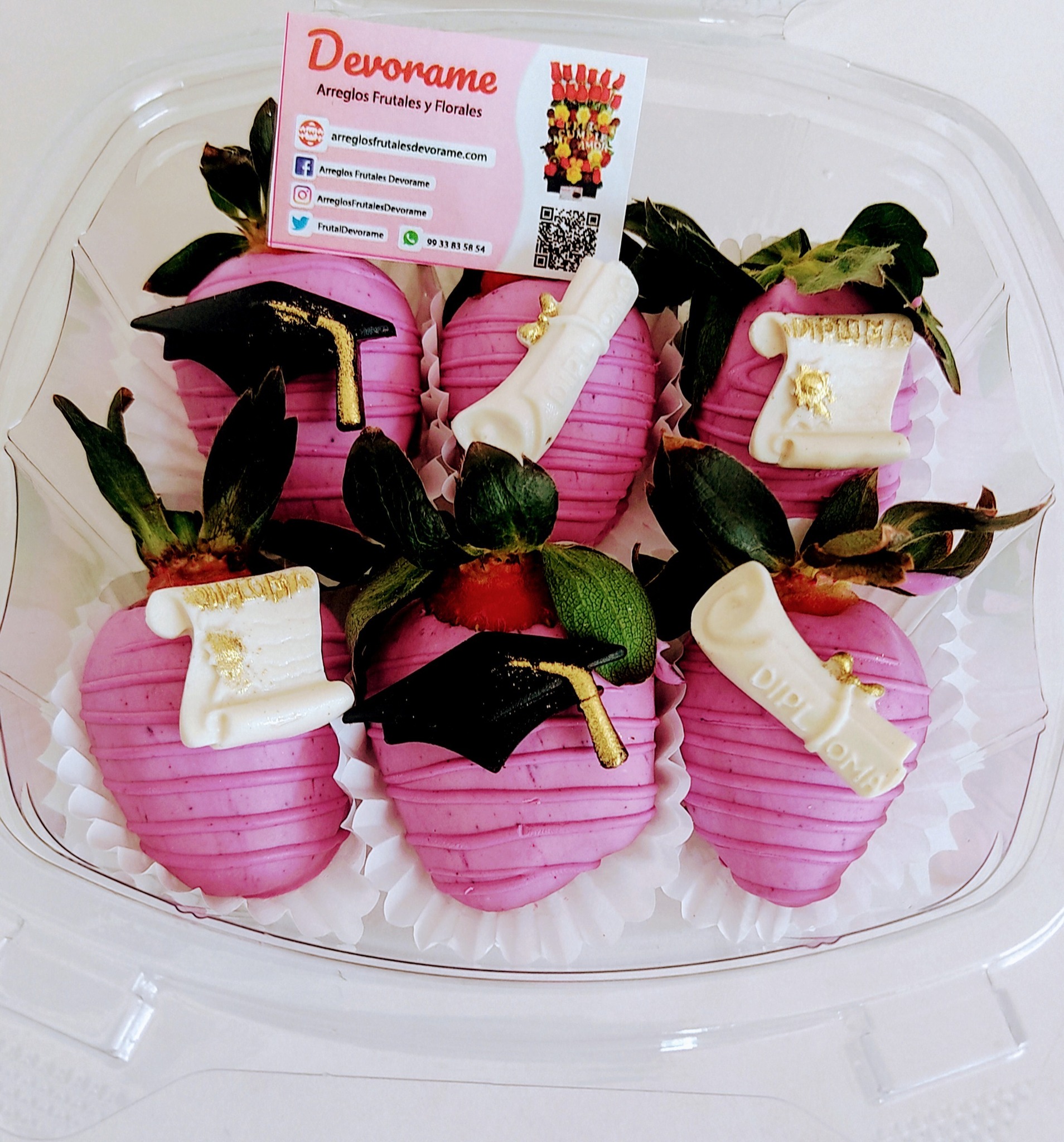 Arreglo frutal Fresas con chocolate devorame