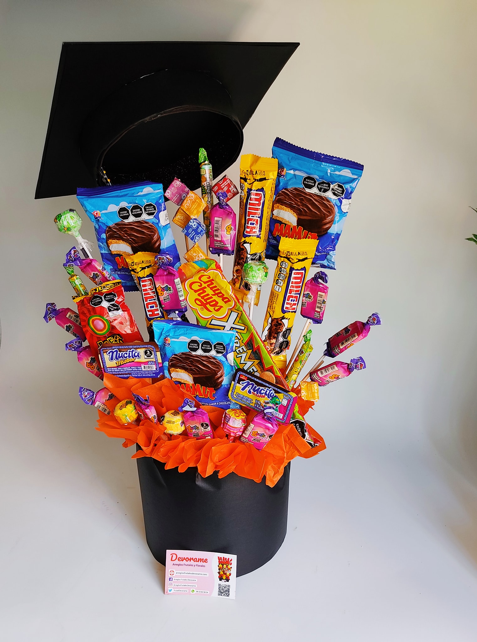 Arreglo frutal Dulcero graduación. devorame