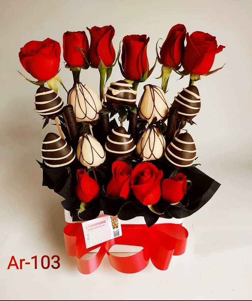 Arreglo frutal Ar-103 devorame
