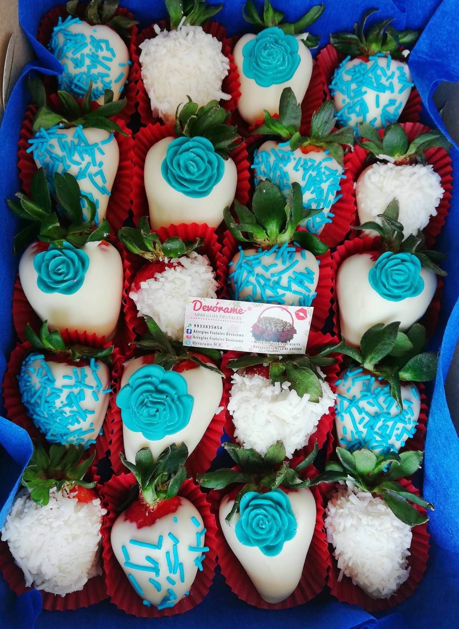 Arreglo frutal Fresas con chocolate devorame
